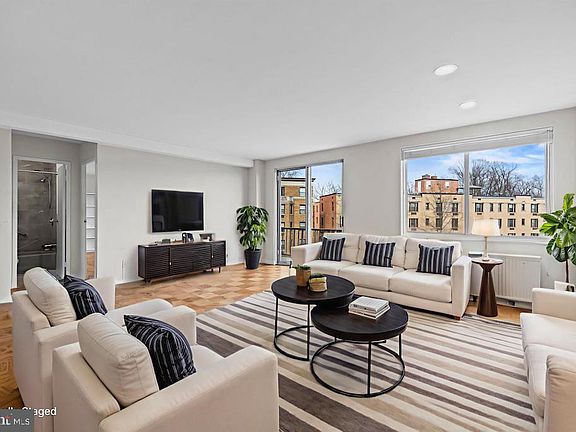 4th image of 2829 Connecticut Ave NW APT 503