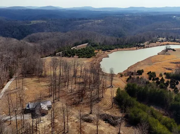 90 High Rdg, Albany, KY 42602