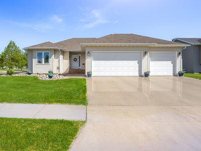 2008 33rd St S, Moorhead, MN, 56560