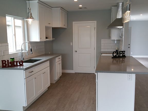 4th image of 632 S Taylor Ave