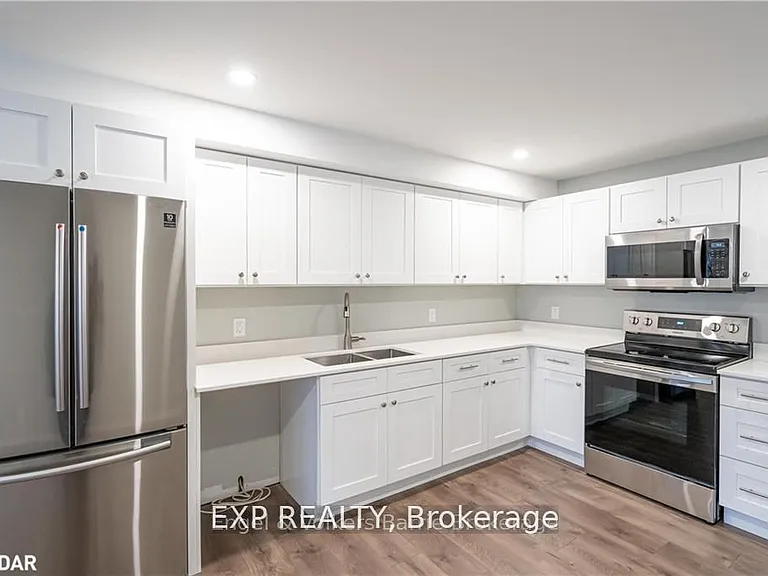 19 Loon Ave #LOWER LEVEL — Photo 5