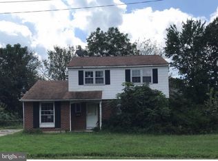 96 Saratoga Rd, Stratford, NJ 08084