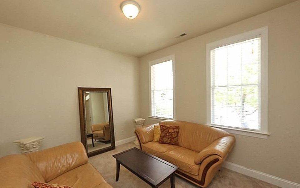 Formal living room or office