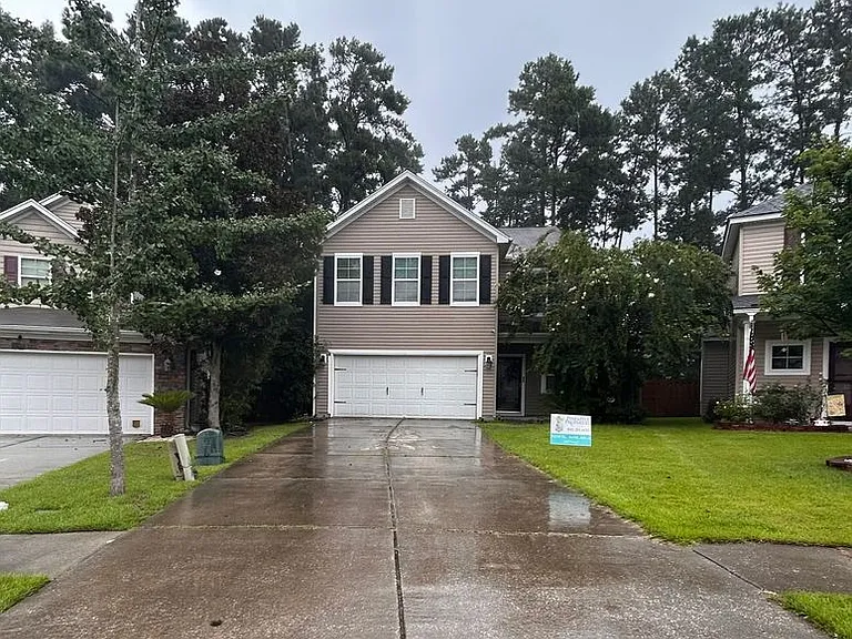 3706 Crescent Way — Photo 2