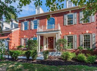 9930 Bagpipe Ct, Bristow, VA 20136