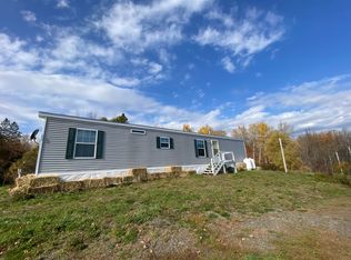 1142 B Rd, Houlton, ME 04730