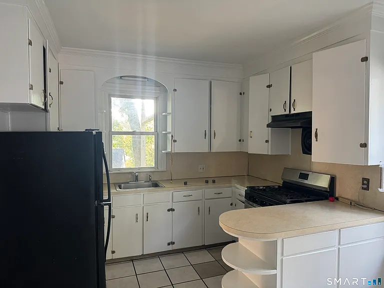 251 Olivia St #1 — Photo 8