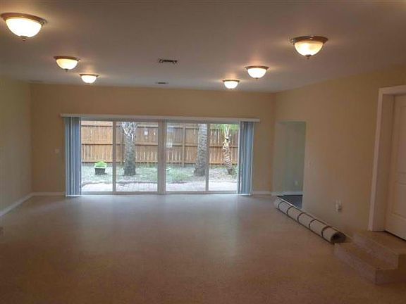 20131026111726183430000000-o