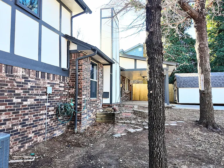 225 N Tunbridge Rd — Photo 67