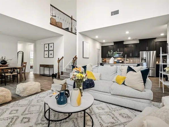 1232 Sagefield Way, Aubrey, TX 76227