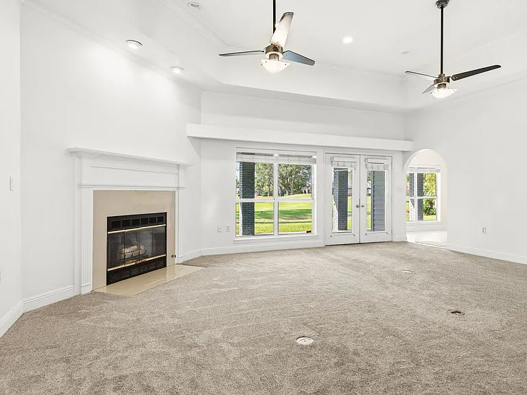 83 Lake Lorraine Cir — Photo 11