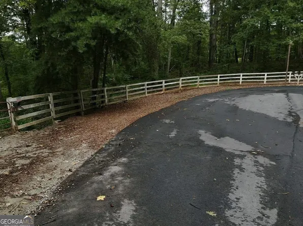2053 Lester Rd NW, Conyers, GA 30012