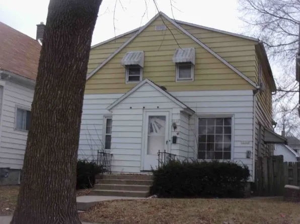 5330 N 38th St, Milwaukee, WI 53209