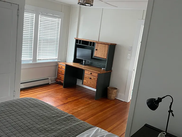 Ellison Ave — Photo 13