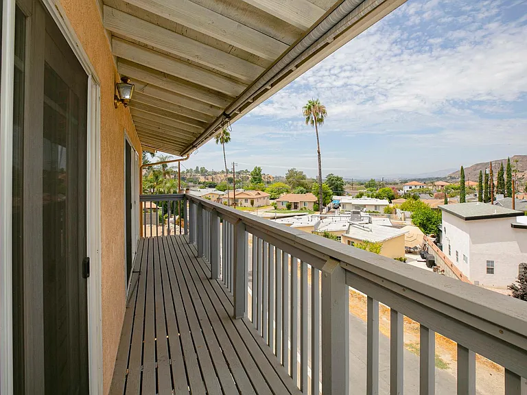 11029 Eldora Ave — Photo 37