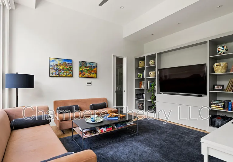3820 Argyle Ter NW — Photo 32