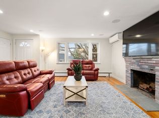 38 Irving Dr, Walpole, MA 02081