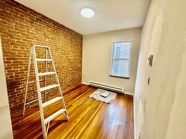 76 N Margin St #8F — Photo 3