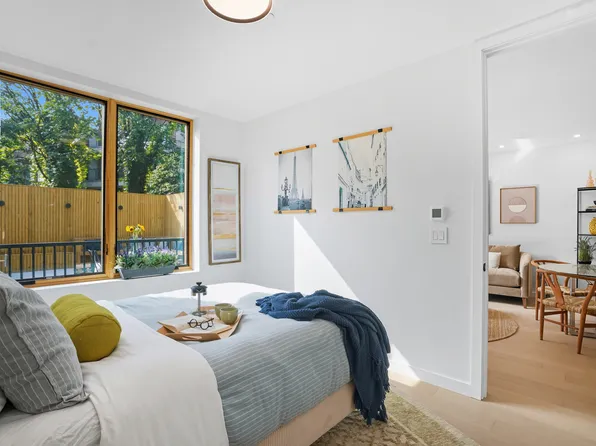 19 North Henry Street image 21 of 37