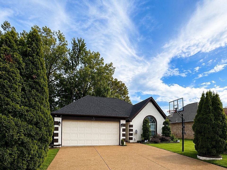 1st image of 6597 Whitten Grove Dr