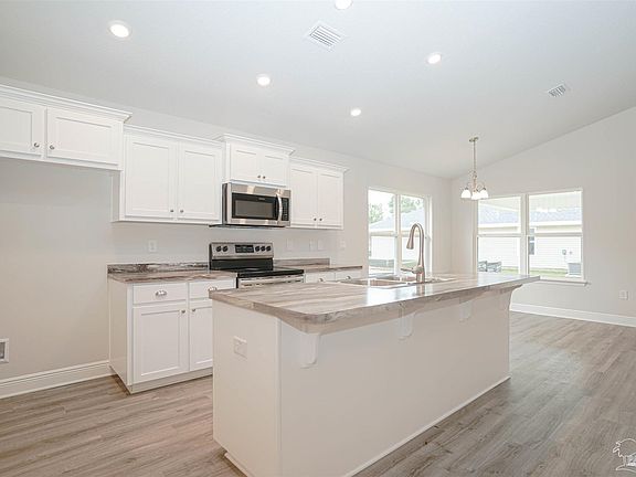 4th image of 518 Sugar Pine Way #23A