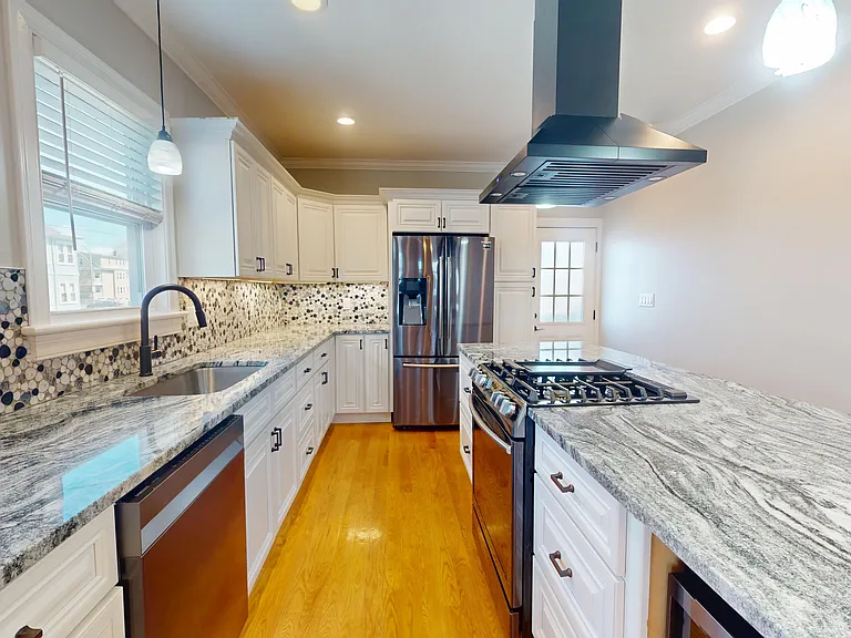 41 Winchester St #1 — Photo 15
