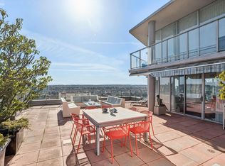 1438 Richards St #3701, Vancouver, BC