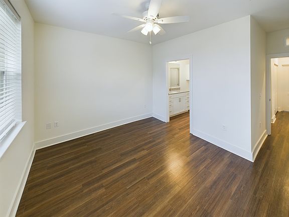 4th image of 820 Wooden Way #15-103