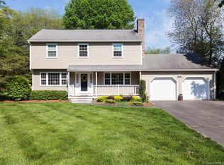 567 Goose Ln, Guilford, CT 06437