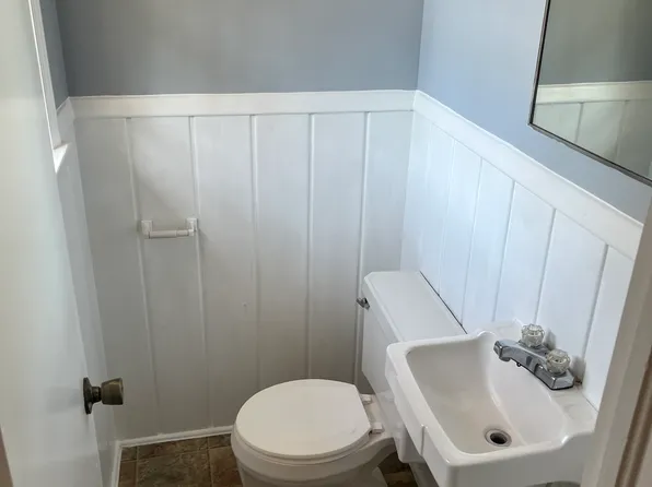 1615 Pine St, Cayce, SC 29033
