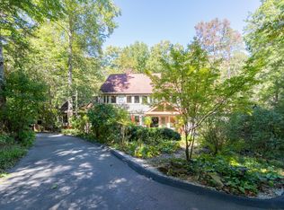 467 Clear Brooks Dr, Signal Mountain, TN 37377