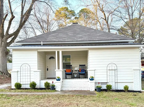 402 West Ave, Carrollton, GA 30117