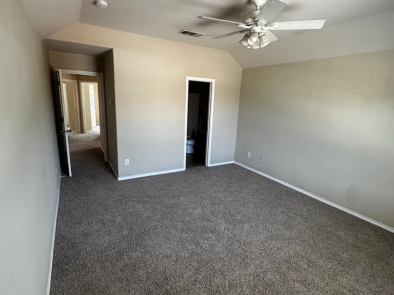 380 Woodgrove Dr #A — Photo 5