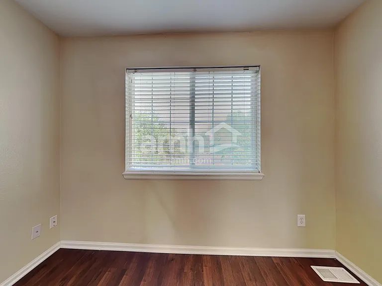 469 Hayloft Way — Photo 12