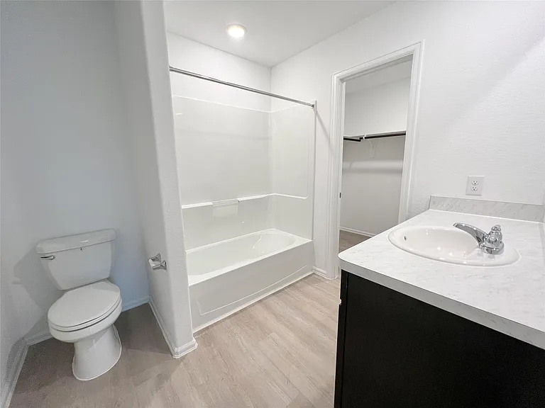 14510 Woodcott Warren Way — Photo 14
