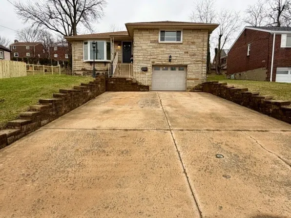 2201 Parklyn St, Pittsburgh, PA 15234