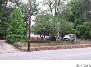 406 S Main St, Campobello, SC 29322