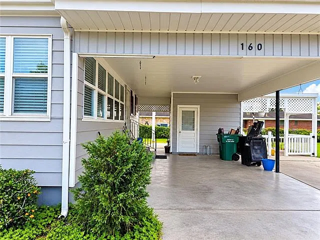 3 bed, 1.0 bath, 1169 sqft, $1,400 — Photo 2