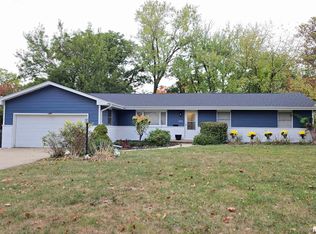 2523 W Huntington Dr, Peoria, IL 61614