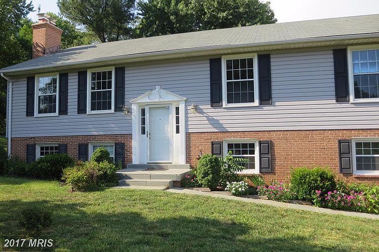 1st image of 8536 Richmond Ave