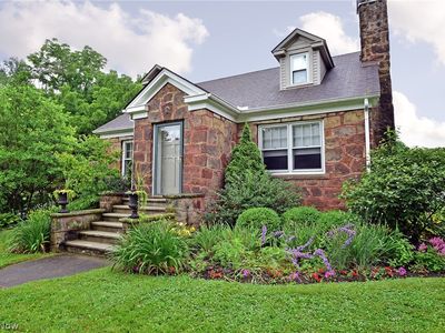 715 S Nickelplate St, Louisville, OH, 44641