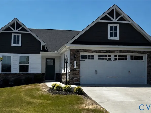 7721 Medalist Ln, New Kent, VA 23124