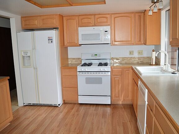 4th image of 13209 94th Ave NE