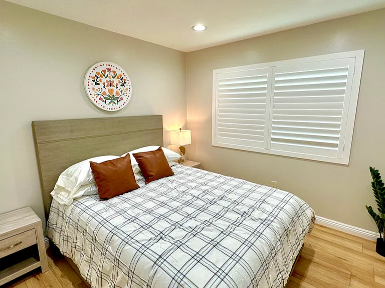 17052 Grove Cir #A — Photo 27