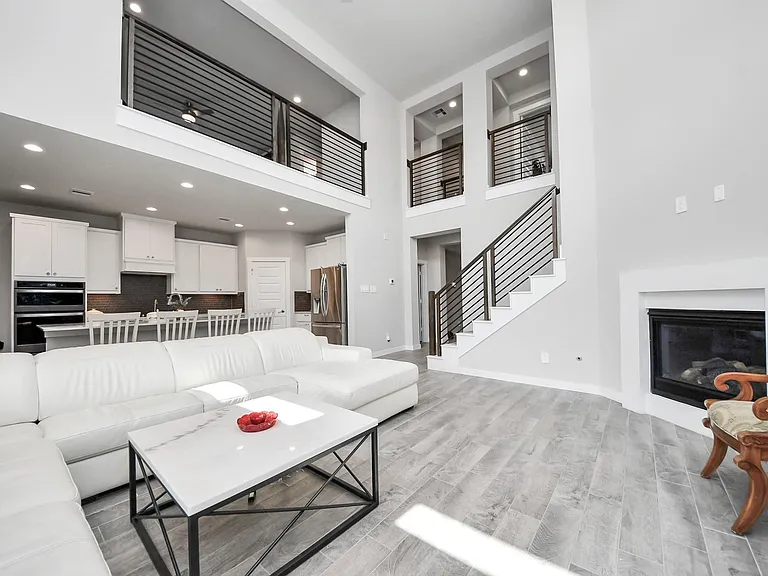 3815 Favor Forest Ct — Photo 13