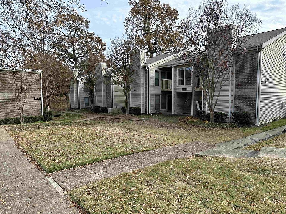 1st image of 6695 Whispering Oak Pl APT 1