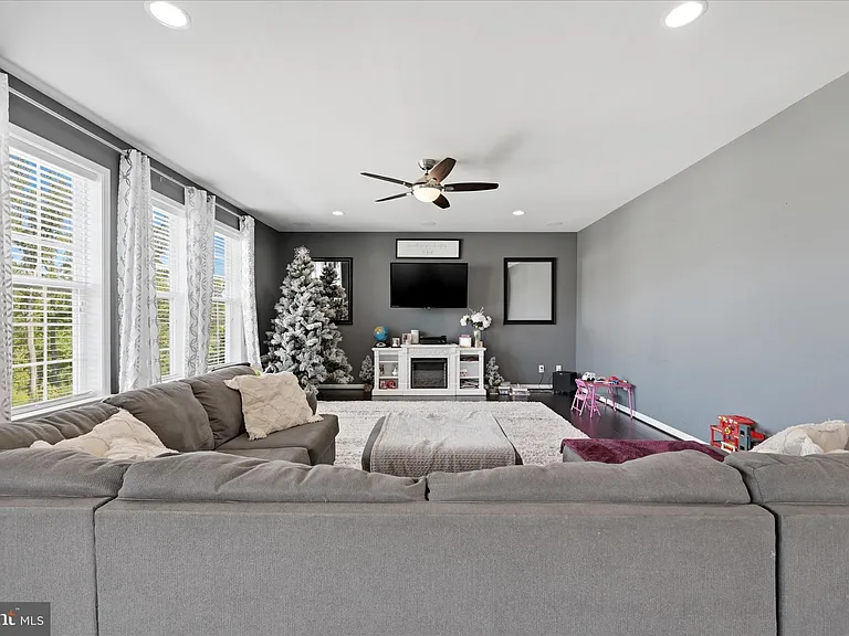 31 Orchid Ln — Photo 18