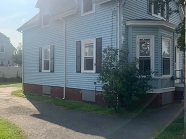 16 Ocean Cir, Lynn, MA 01902