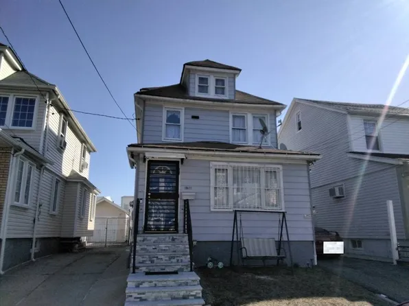 107-11 122nd St, Jamaica, NY 11419