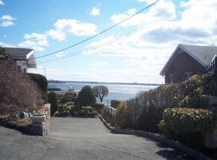 84 5th Ave, New Rochelle, NY 10801